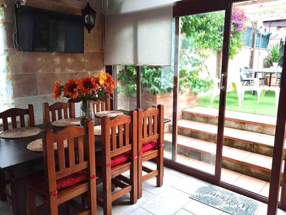 Casuca Montanesa En Ferienhaus Santander
